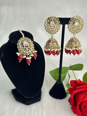 Beautiful Gold With Hot Pink Pearls Jhumka And Tikka Set